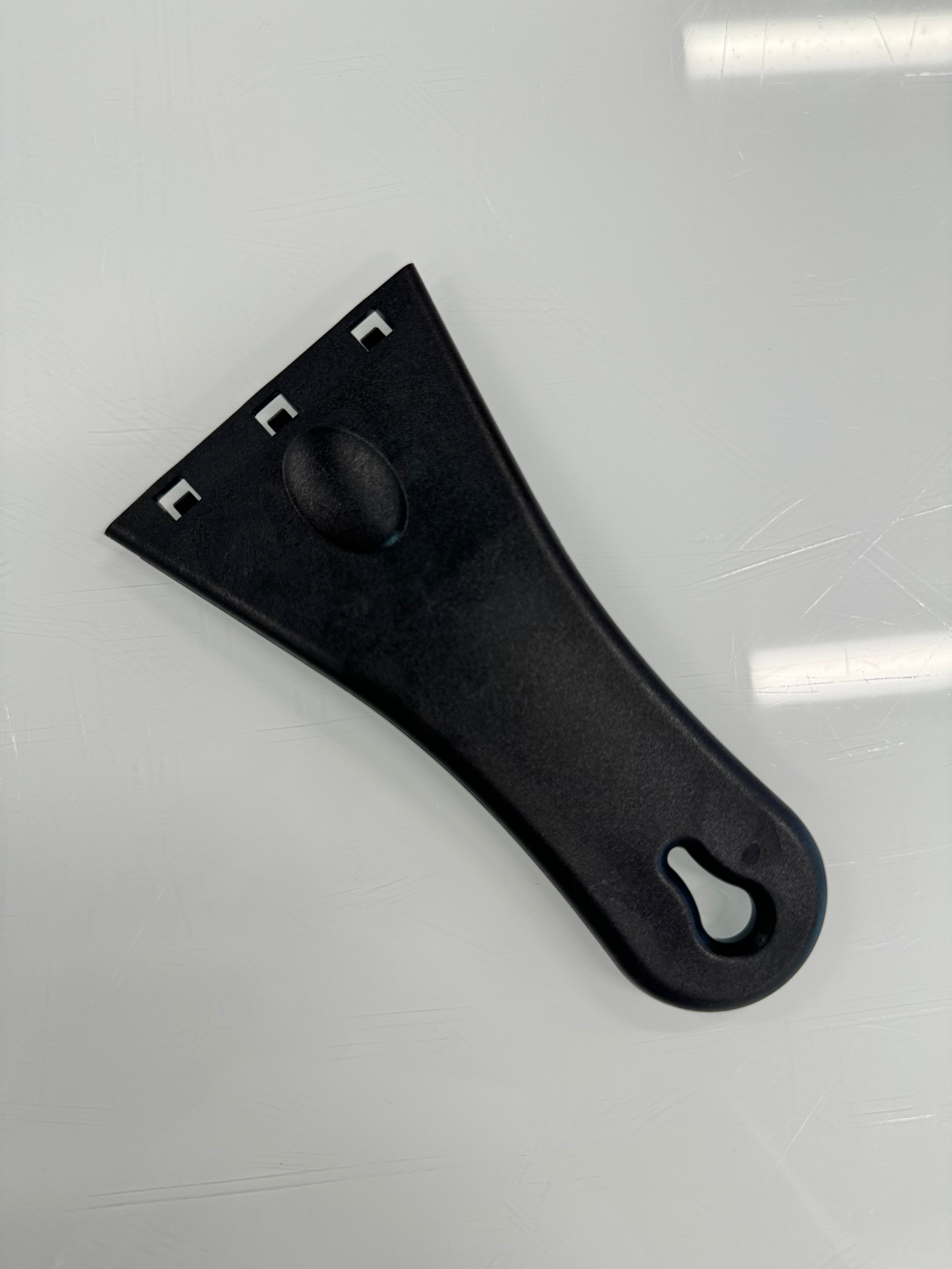 Plastic Blade Scraper (3")