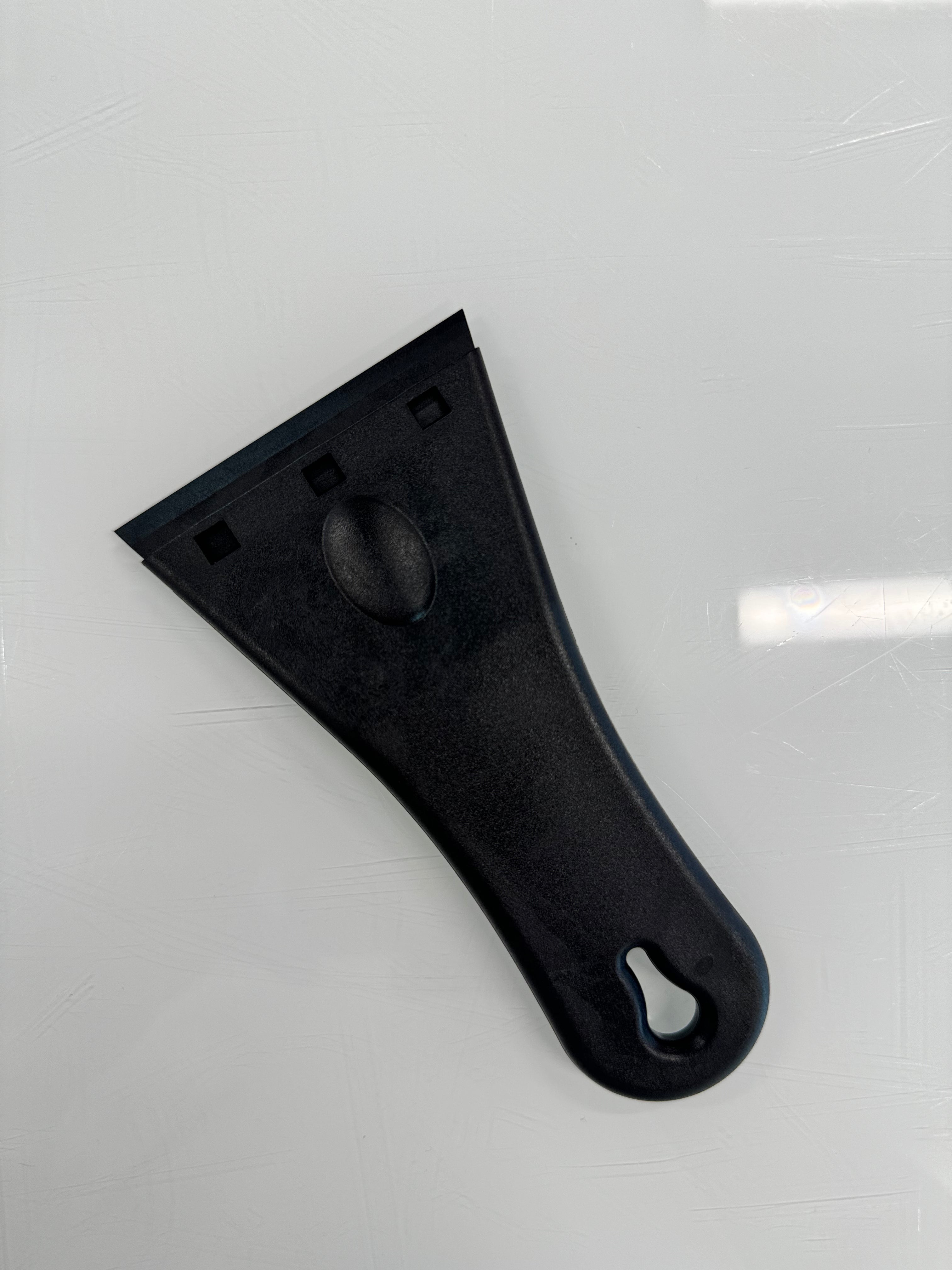 Plastic Blade Scraper (3")