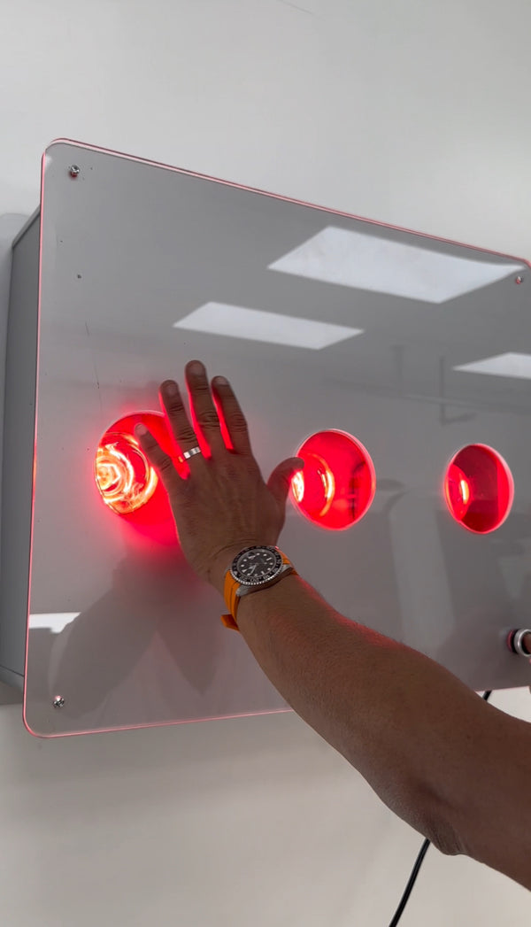 Heat Lamp Display (Wall Mount) - 4 - 3 Option