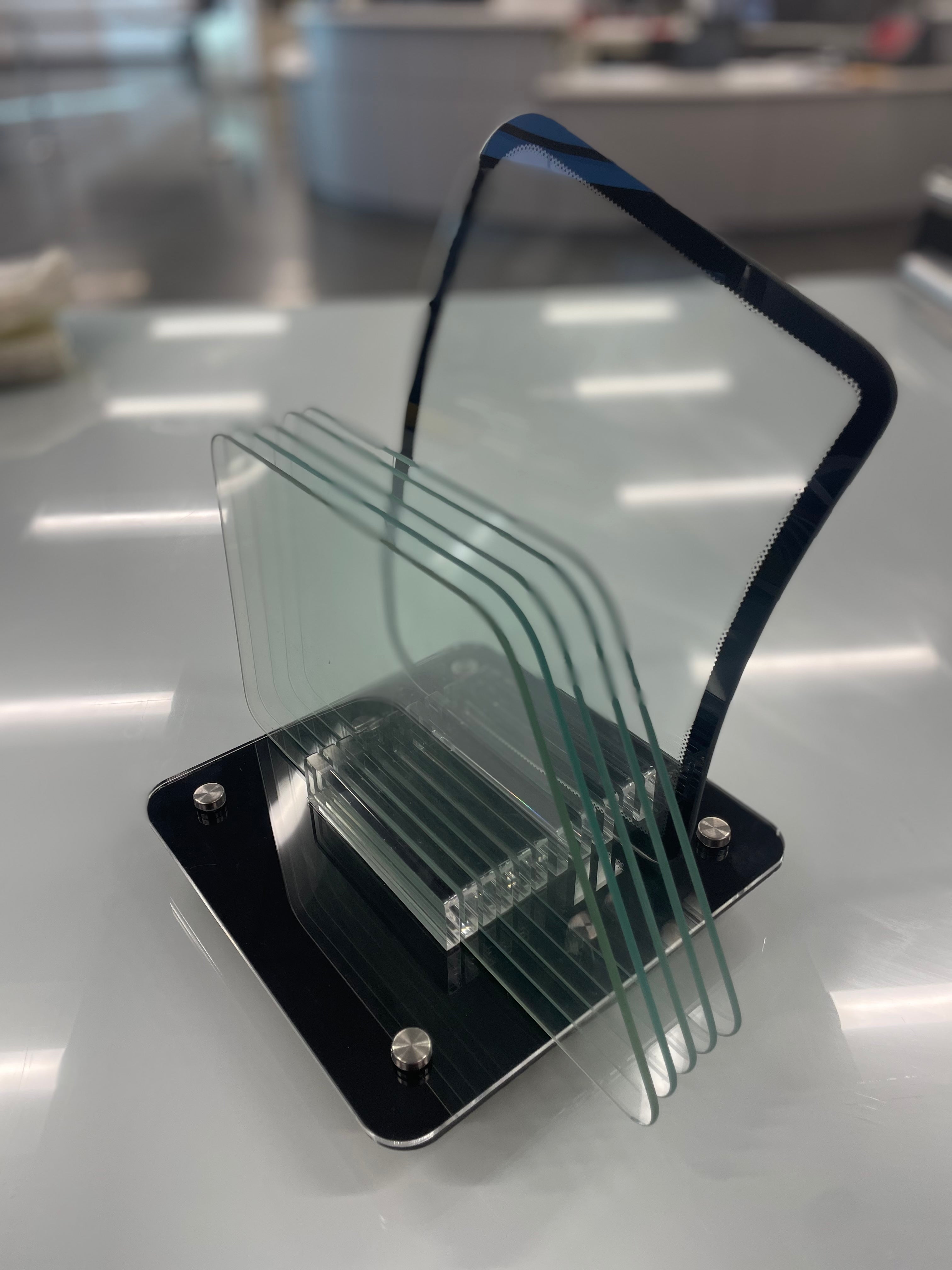 Acrylic Desktop Display for Side Glasses' Clean Look Glass Stand ...